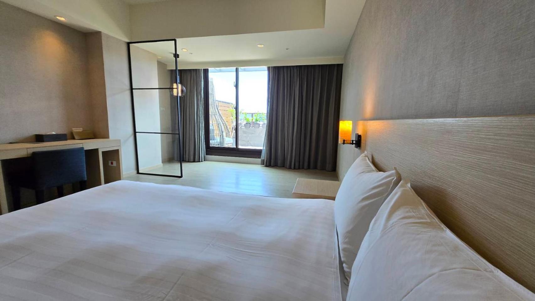 Grand Bay Resort Hotel Heng-ch'un Eksteriør bilde A room at the hotel